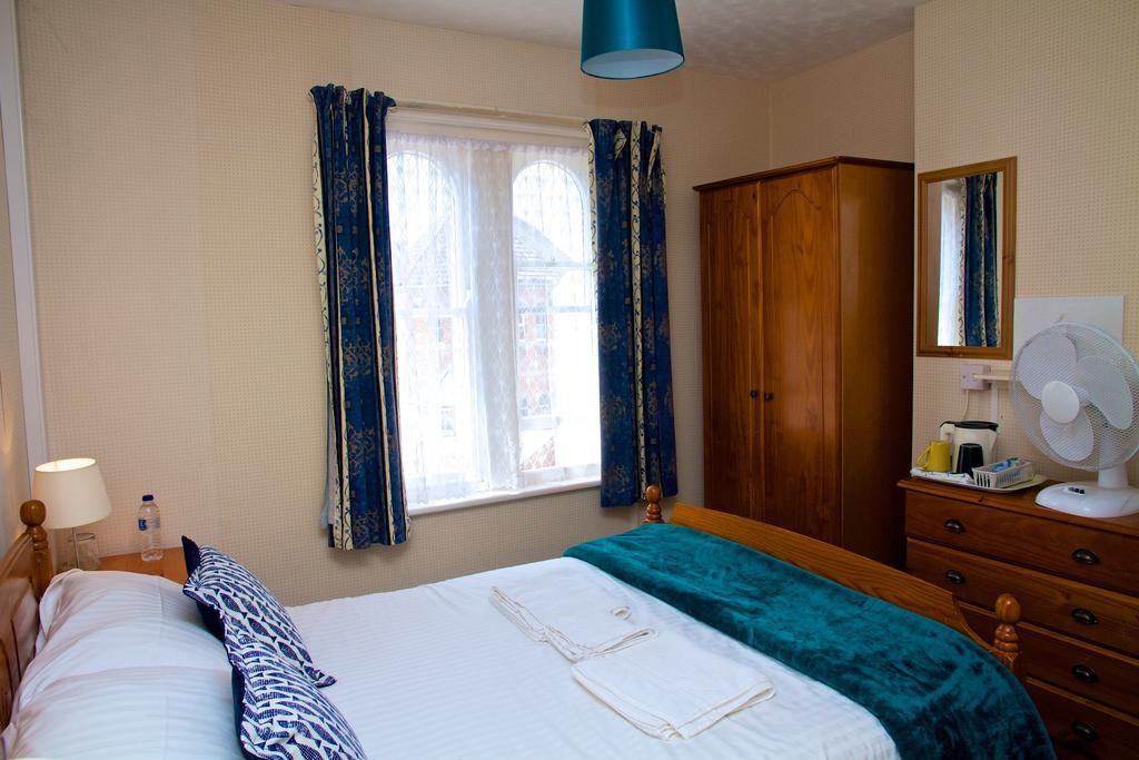 Alverstoke Guest House Weymouth Ruang foto